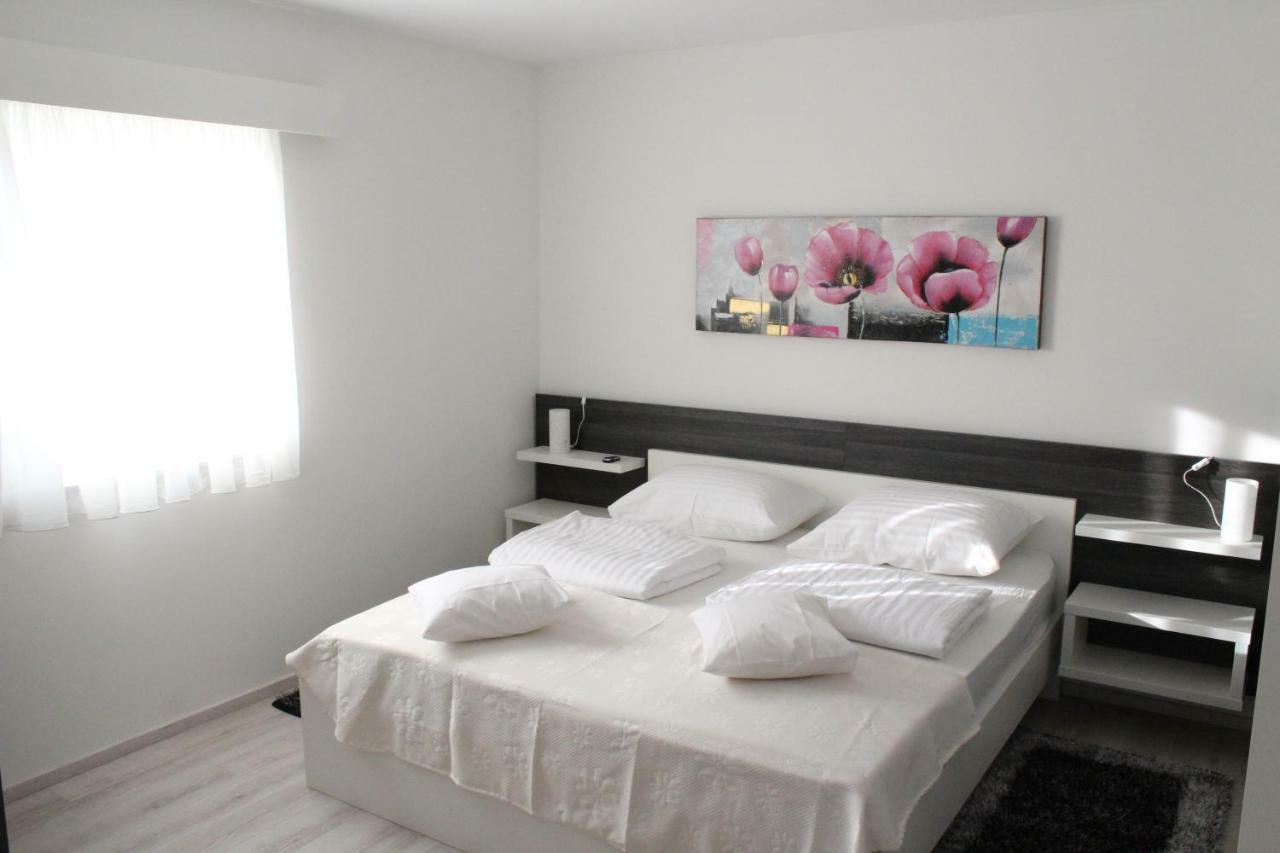 Villa Laurus Kozino Ngoại thất bức ảnh